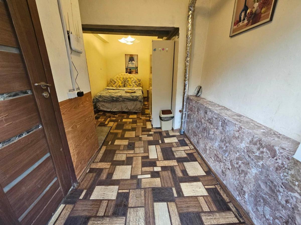 Cozy Studio In Yerevan'S Center Kültér fotó